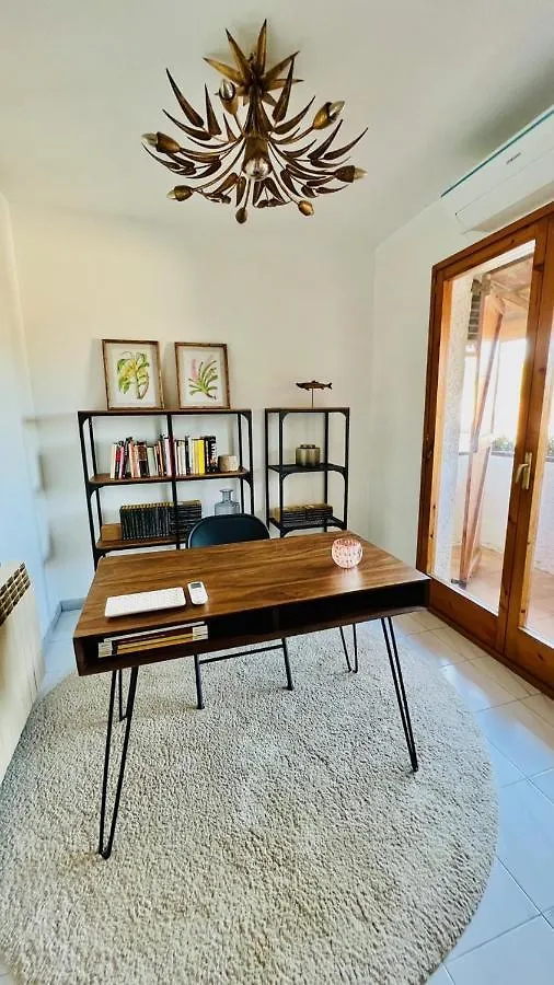 Mediterranean House, Beach And Charm Garden Arenys de Mar Holiday home